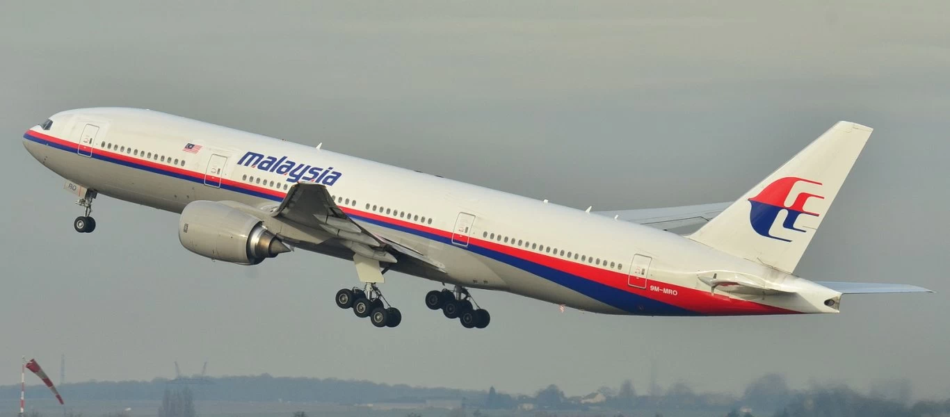 Ραγδαίες εξελίξεις για την πτήση MH370 - Ξεβράστηκαν συντρίμμια αεροπλάνου στην Αυστραλία (φώτο)